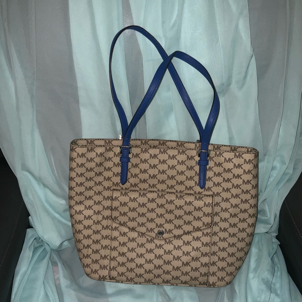 Michael kors tote